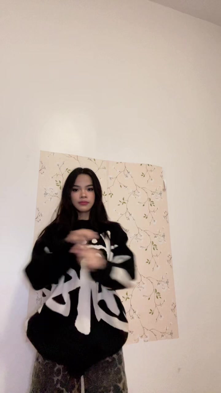 @Nicole