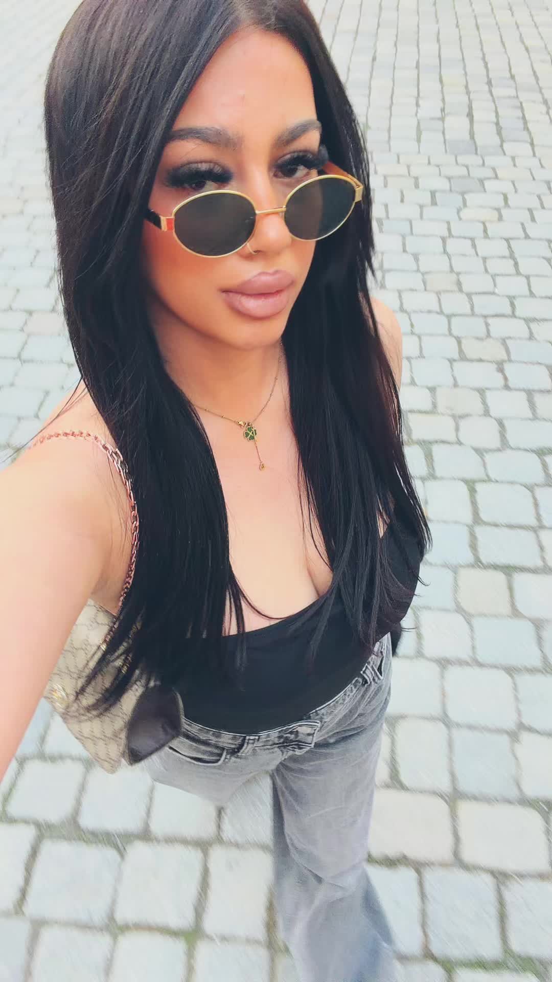 @Nikol Berkiova