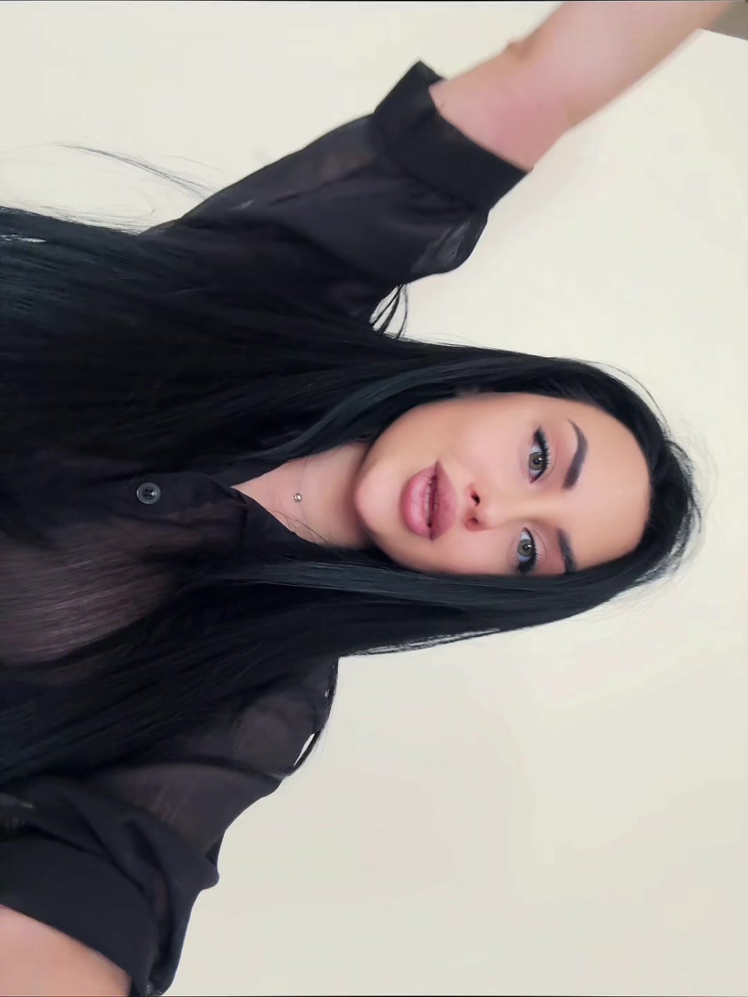 @𝐌.🖤