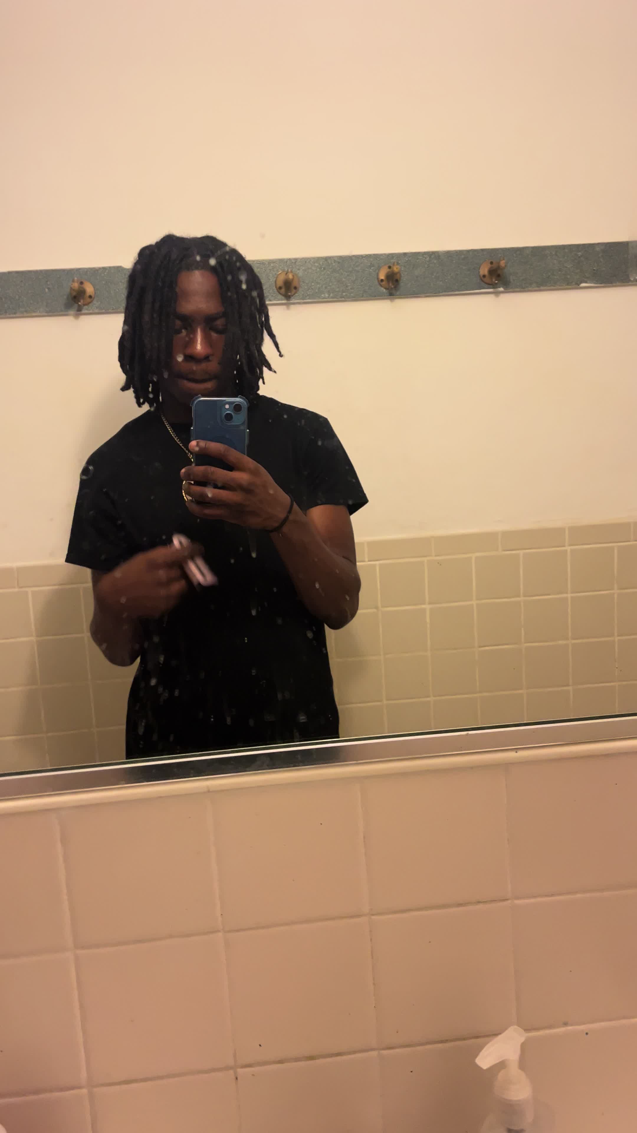 @🇧🇸