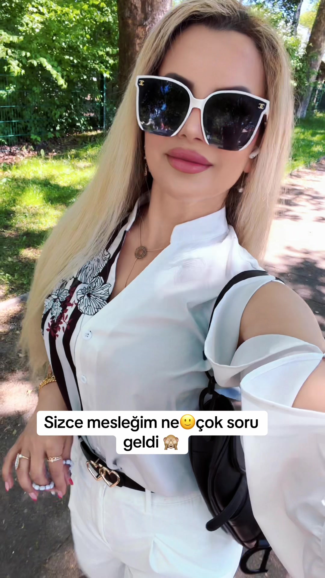 @Emoş💗