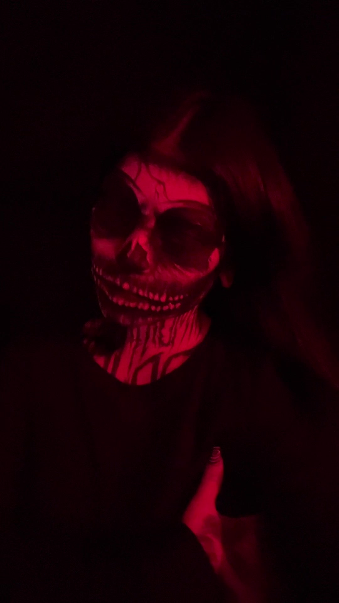 @FREAKSHOW KEEZH🦇