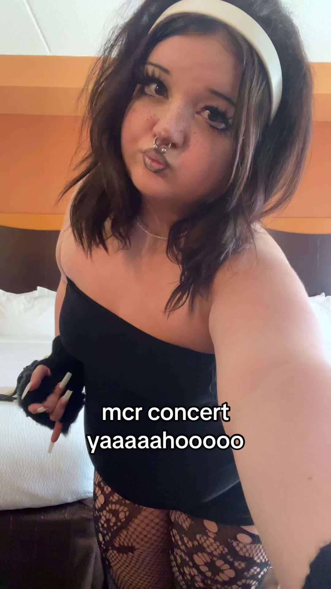 @𝒮𝒶𝒹𝒾𝑒 🎀