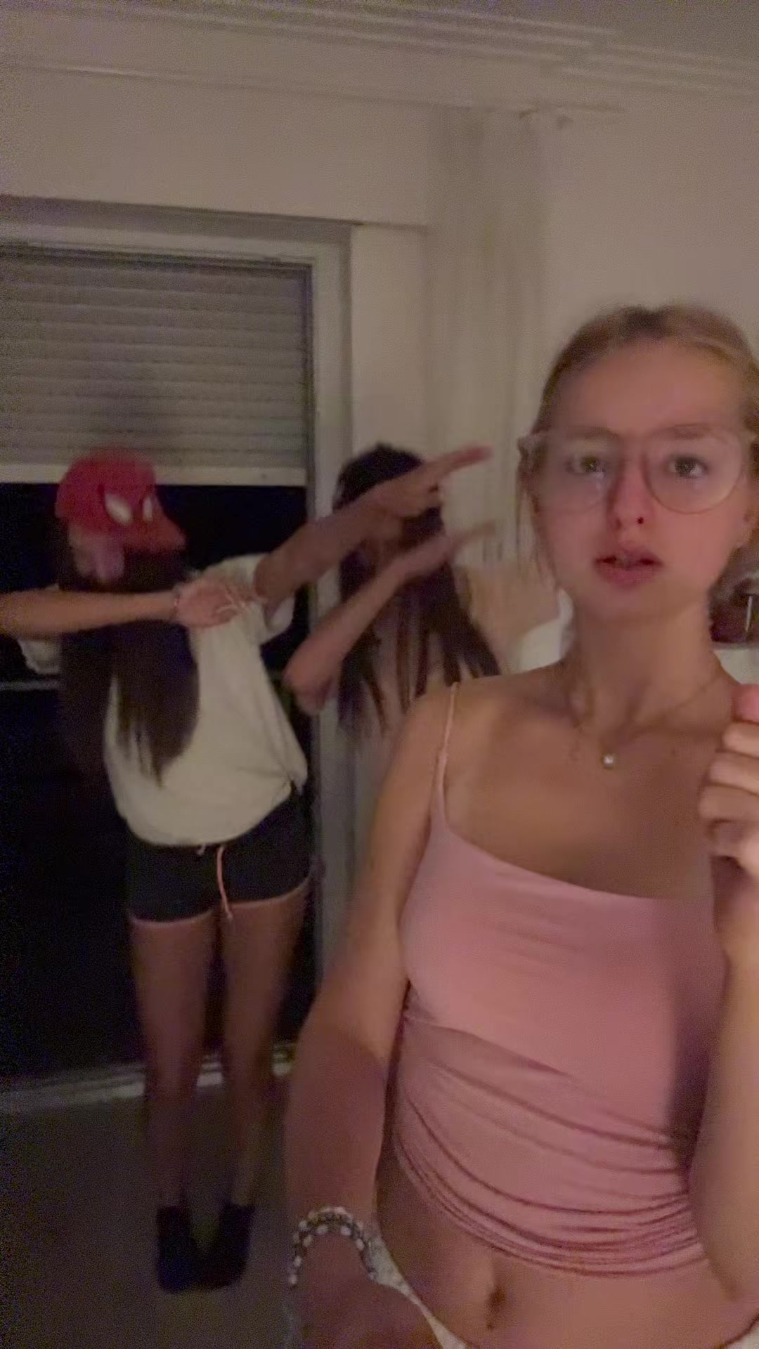 @𝐬𝐨𝐟𝐢𝐚🏄🏼♀️
