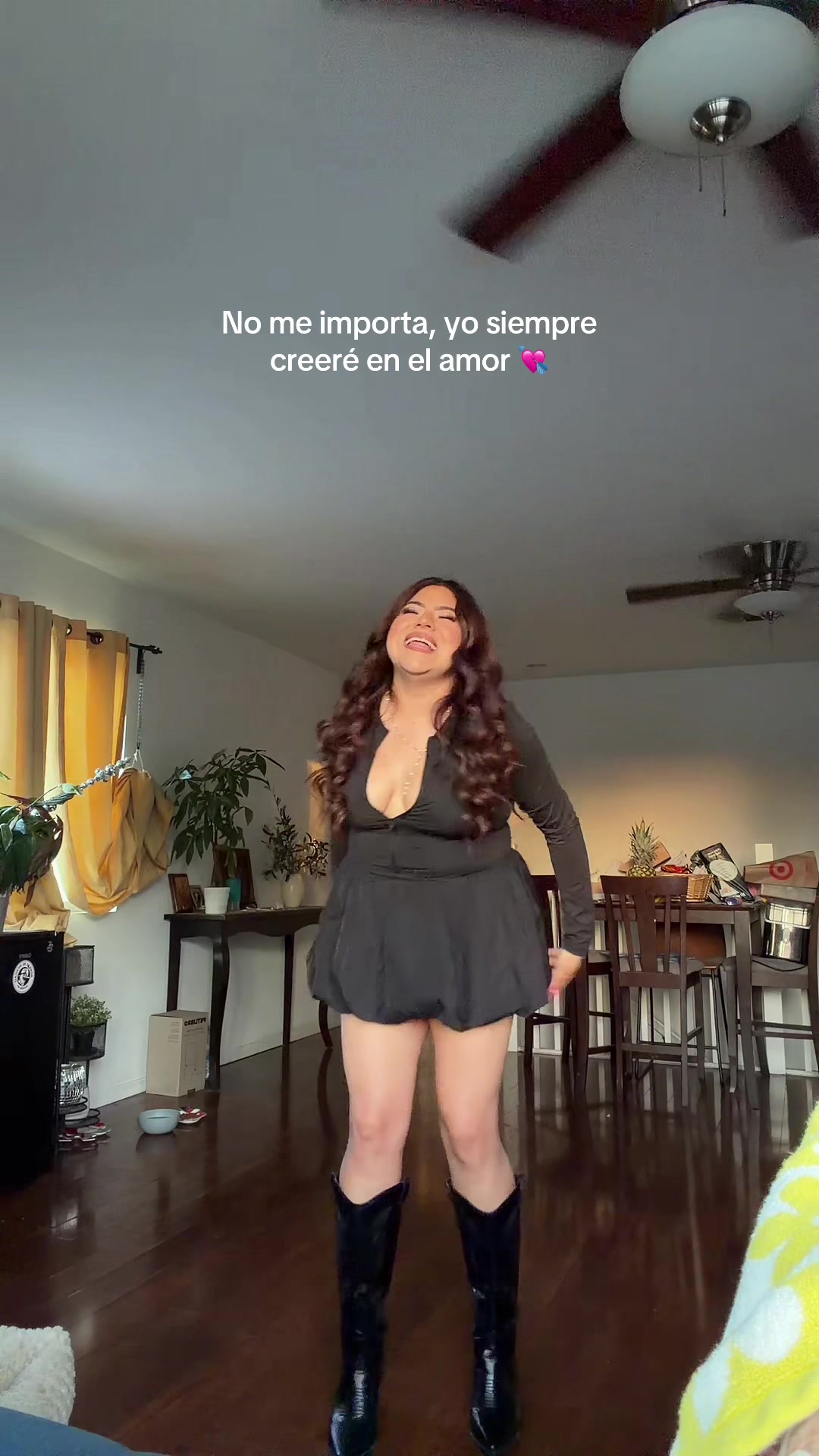 @Laura Sarahí