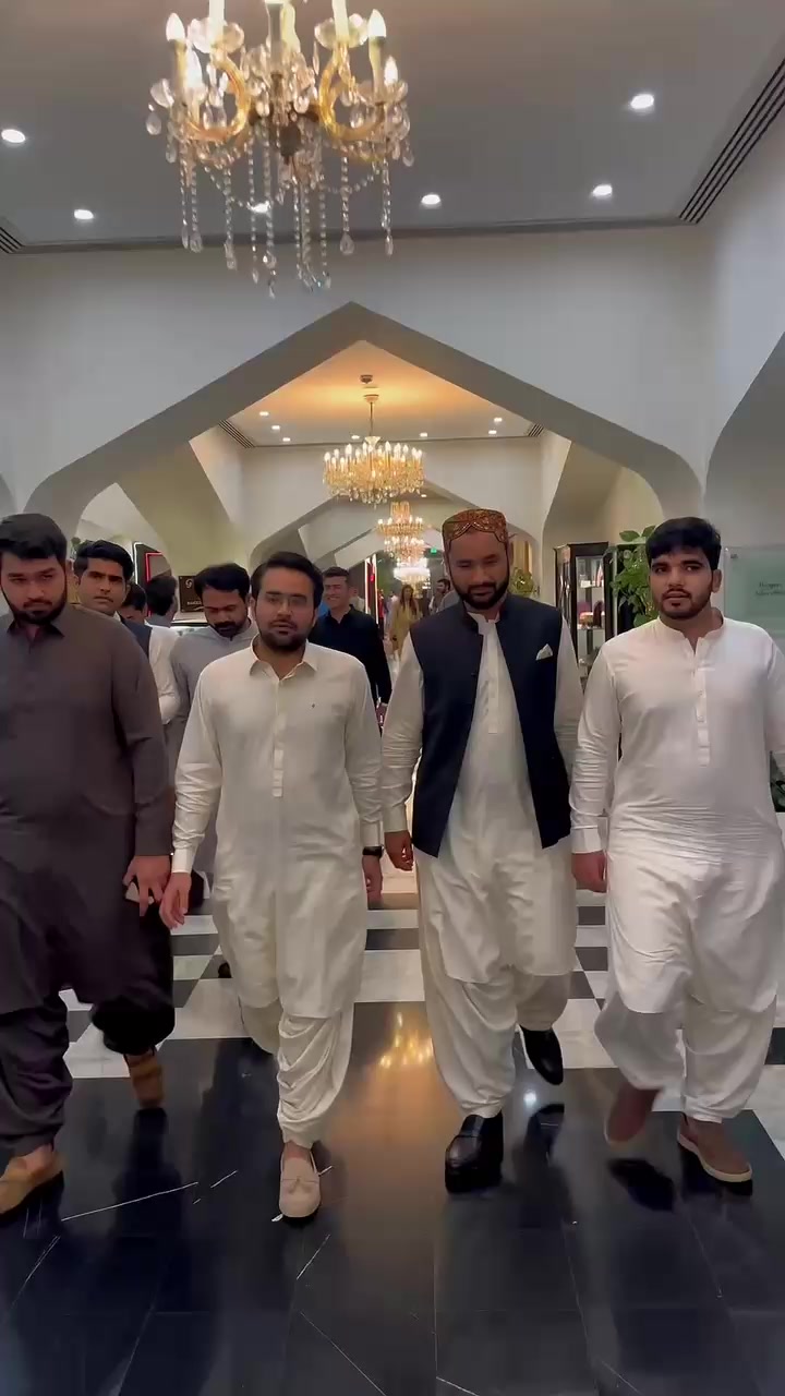 @Mir Qaiser Khan🇱🇾