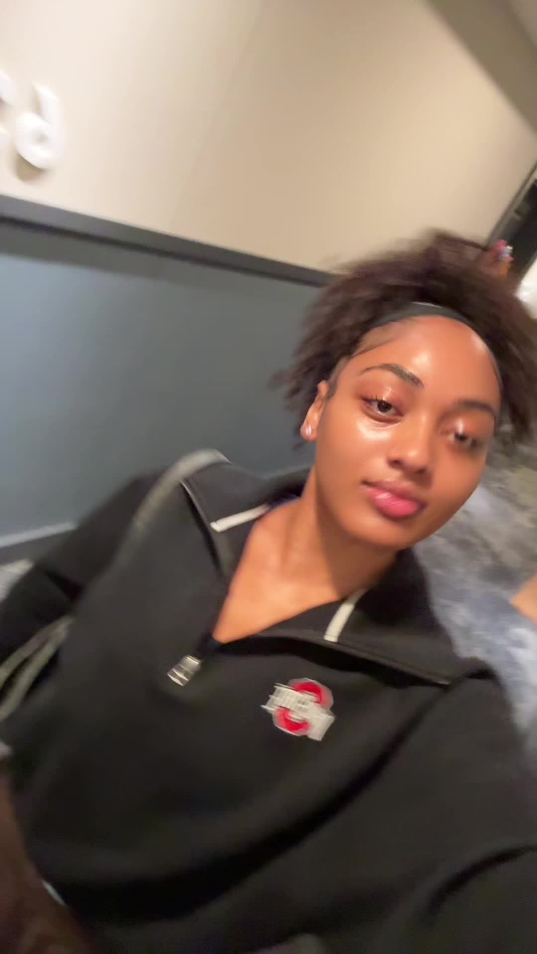 @jjaneedoee