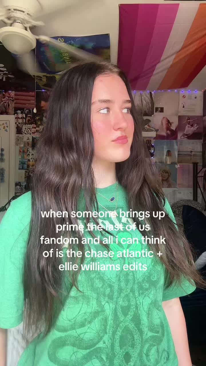 @hallie️💜