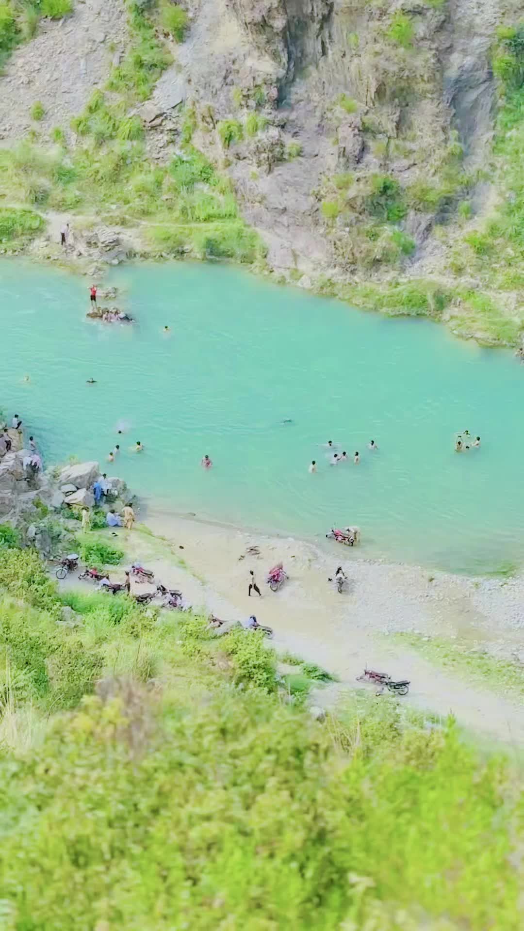 @𝗨𝗺𝗮𝗿 𝗚𝘂𝗹𝗮𝗯