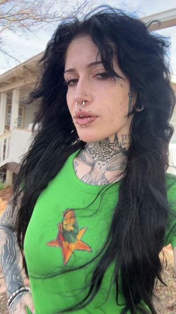 @bellabrutal