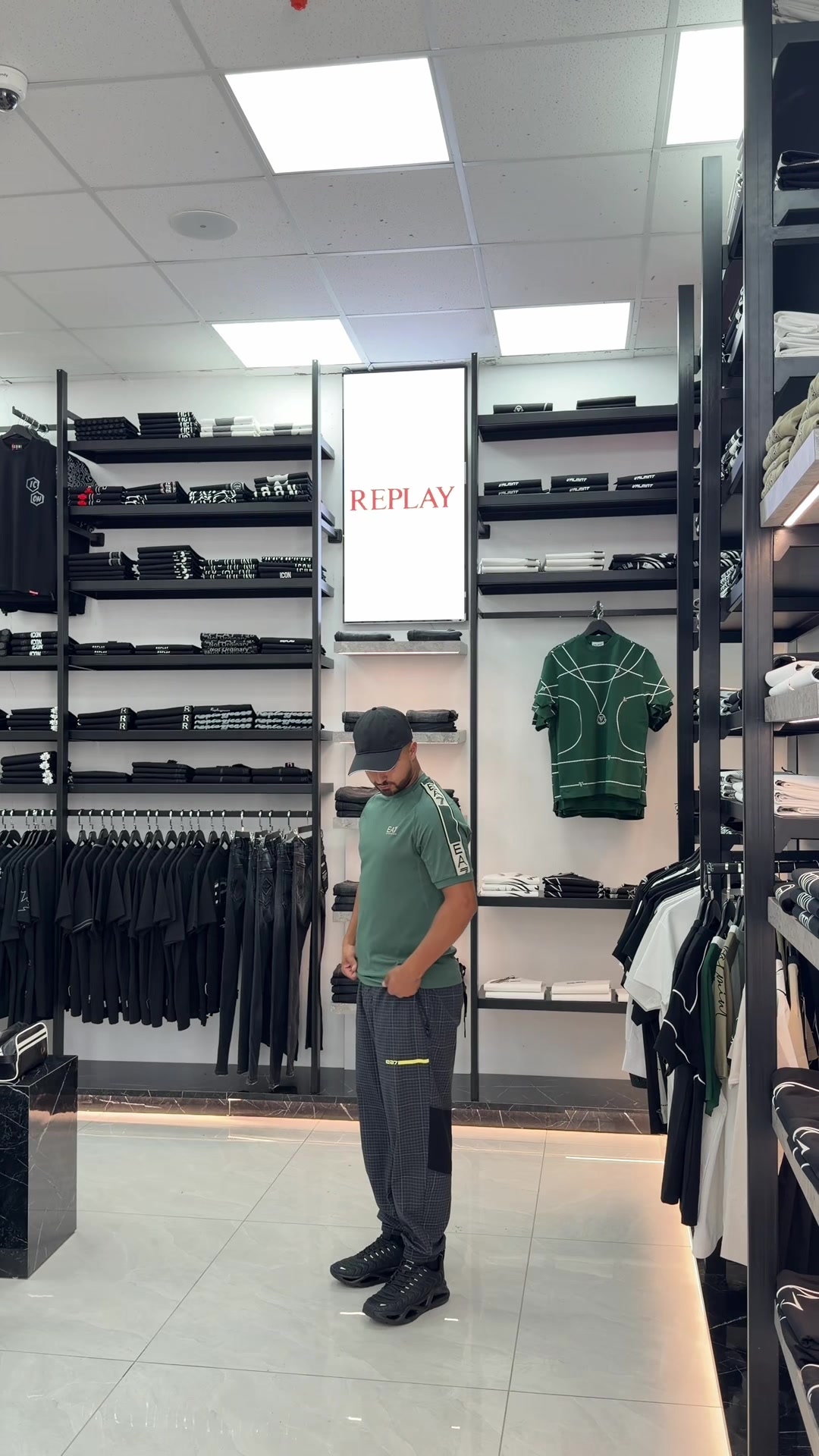 @CUPRA FOR MEN