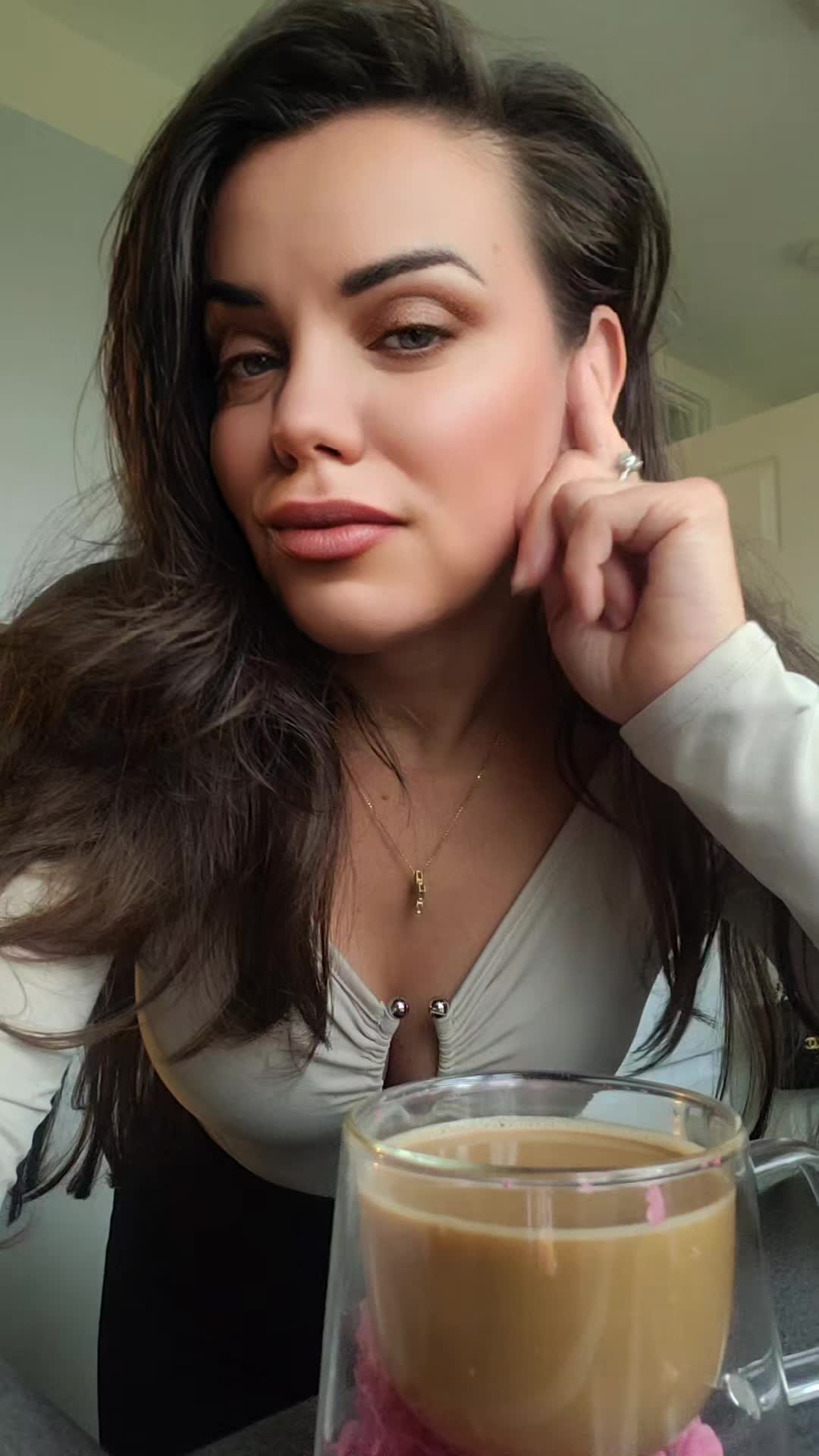 @nataliabaxhija