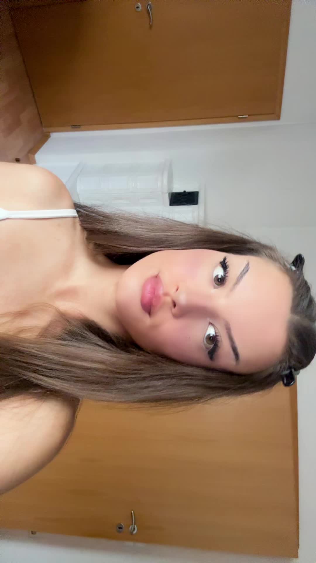 @Emily Sophie โ๐ซถ๐ปโ