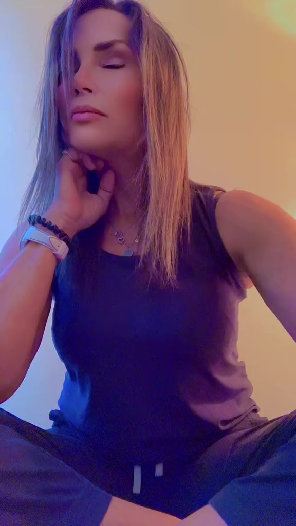 @❯❯❯❯❯