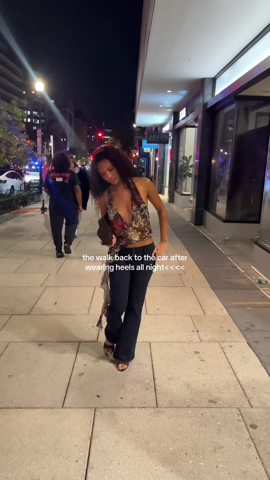 @j ❦