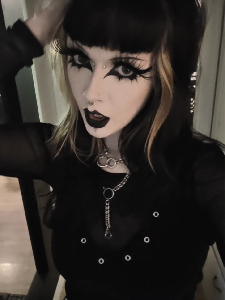 @꧁ ༺ 𝖍𝖆𝖎𝖑𝖊𝐲 ༻ ꧂