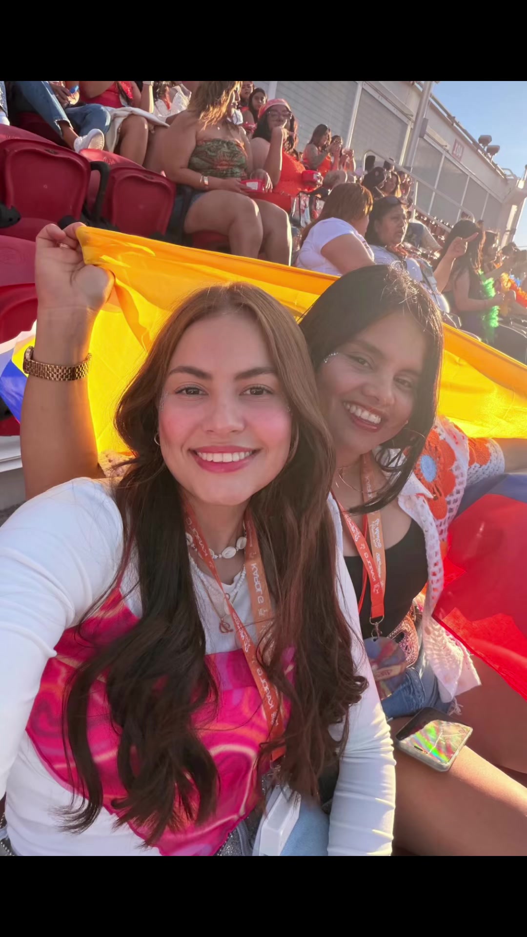 @Carol Santana 🧢