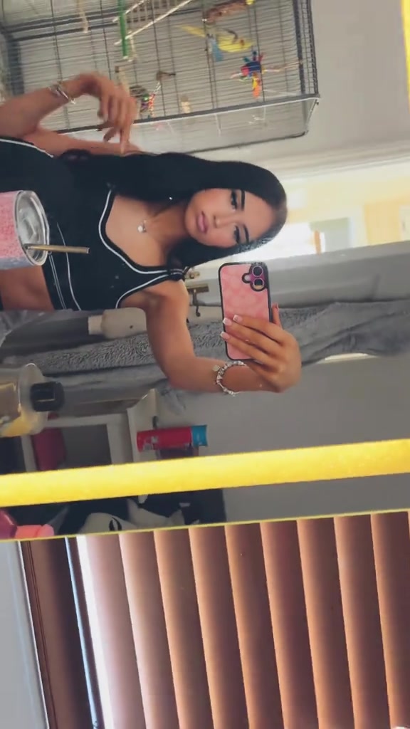 @niamhᥫ᭡’