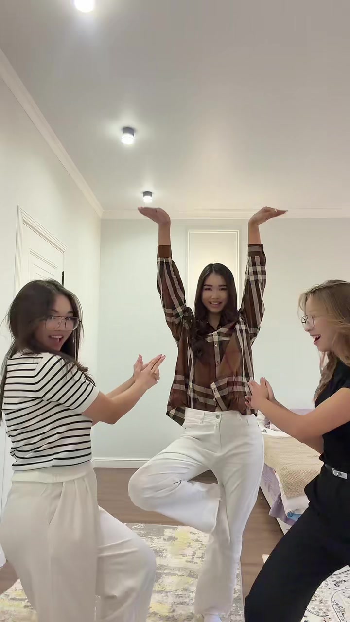 @yeldana