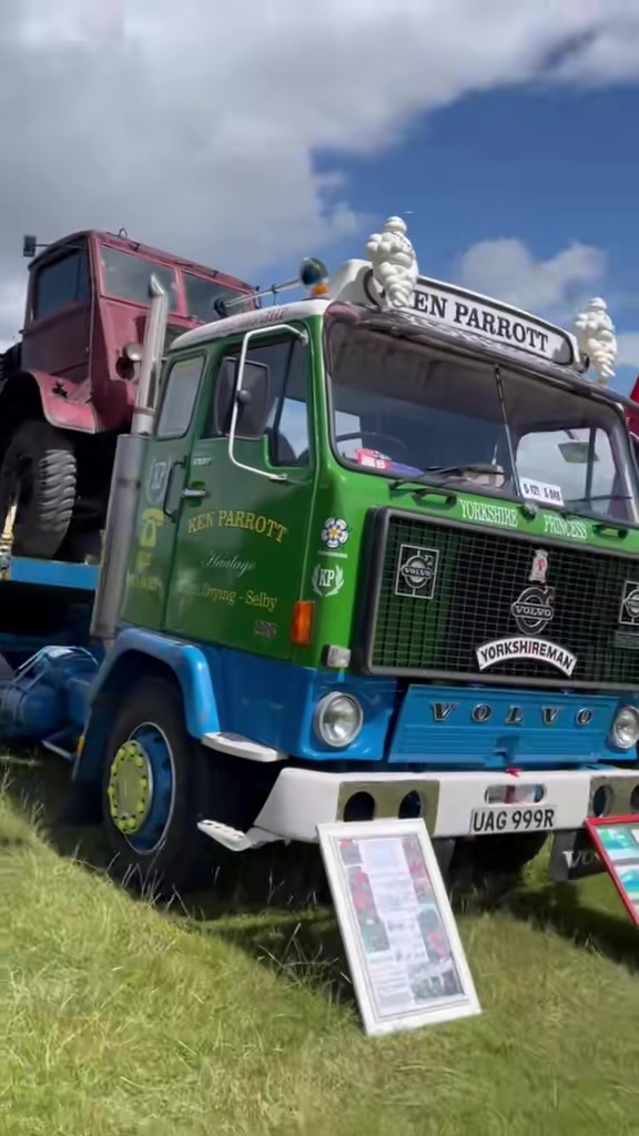 @yorkshirelassuk