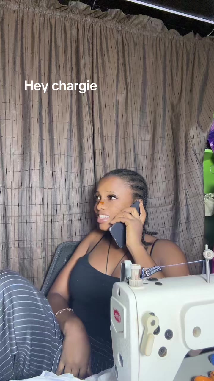 @POMPOUSTOUCH