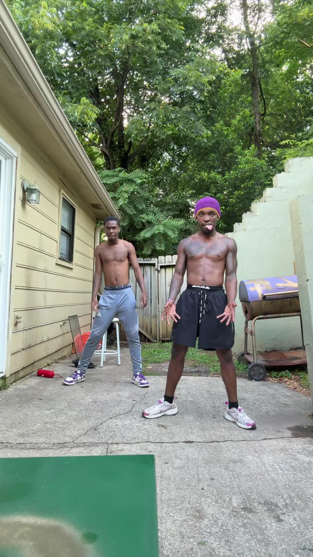 @HardHittaTez