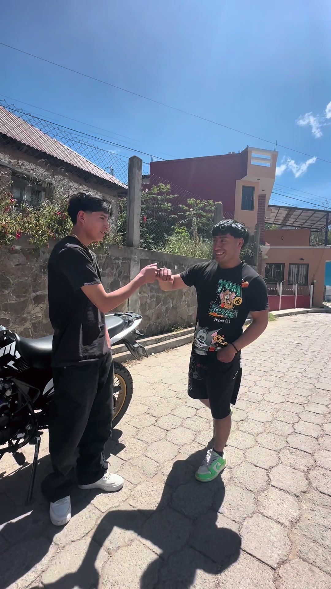 @Kevin Biker