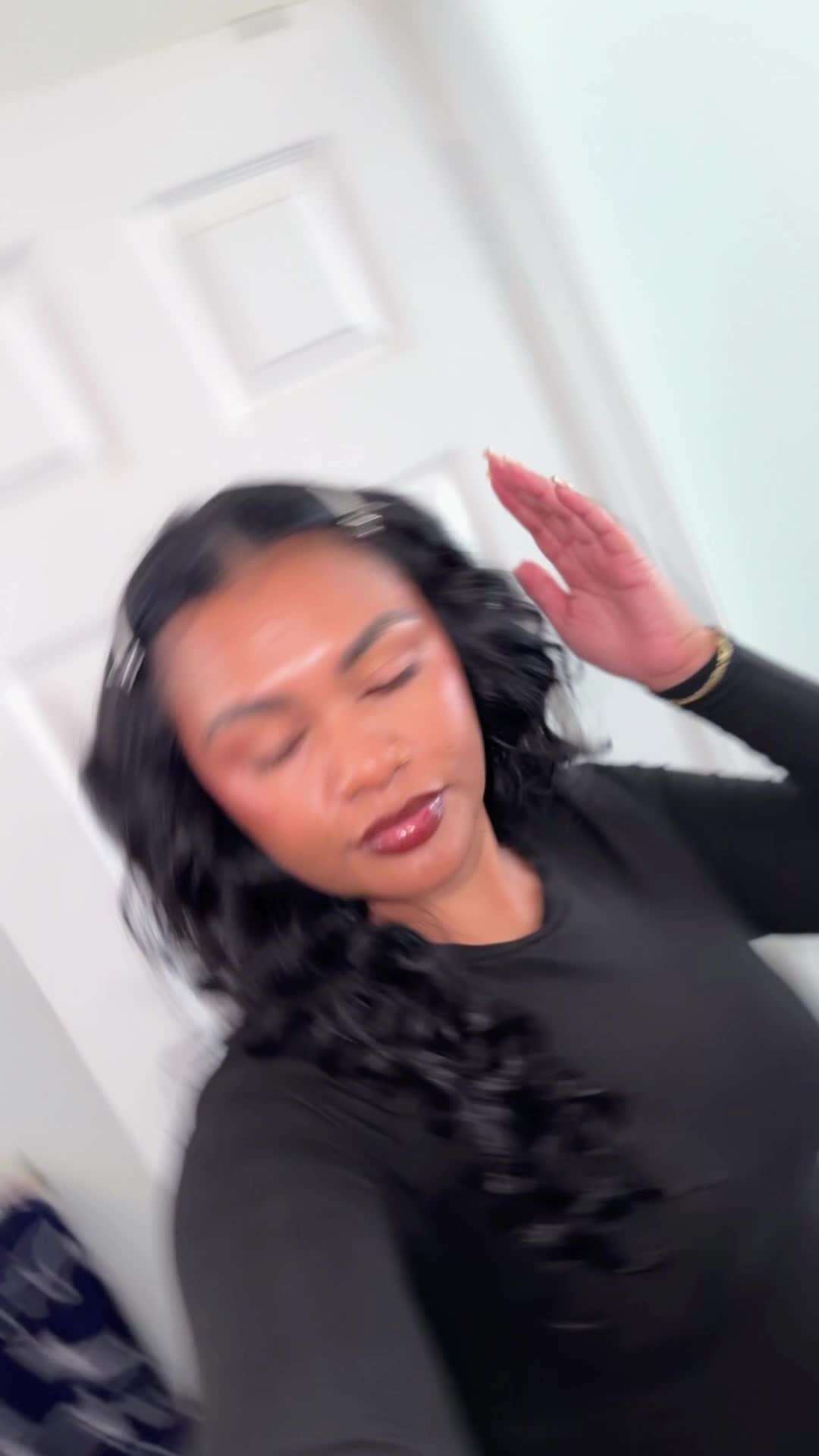 @notmamaquinn_