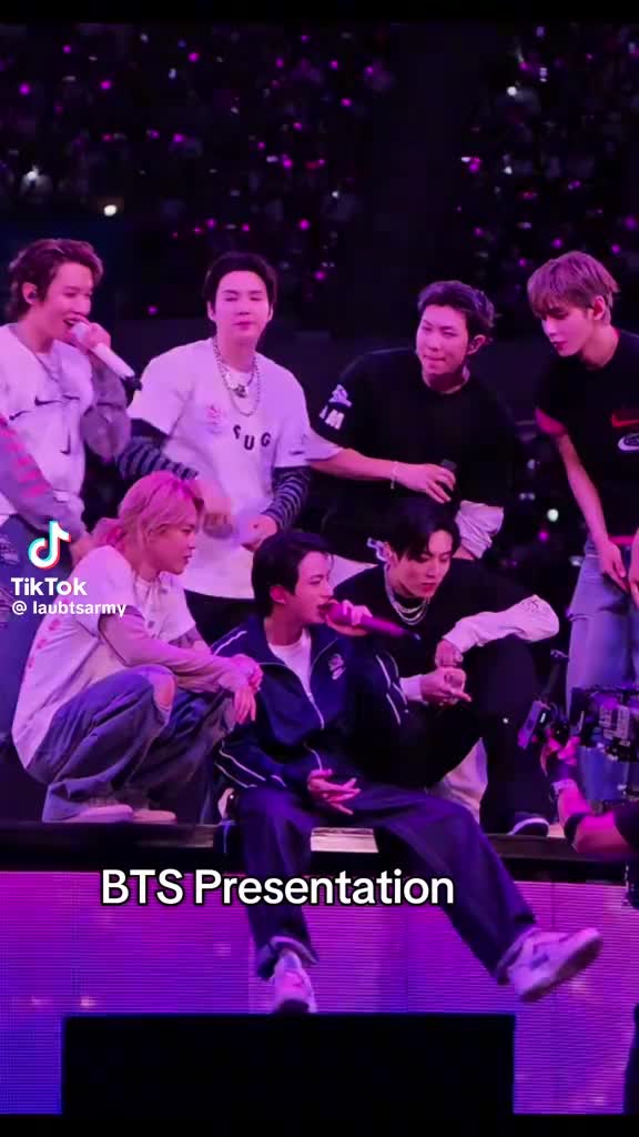 @TRUE BTS💜🫰ARMY