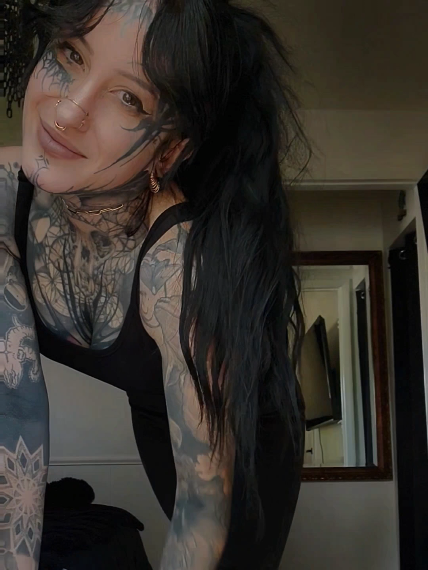 @tiffcses