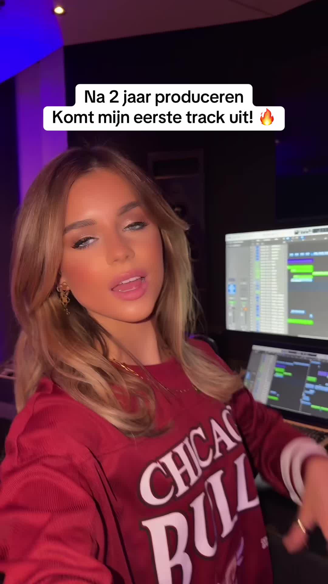 @JOYLIANA