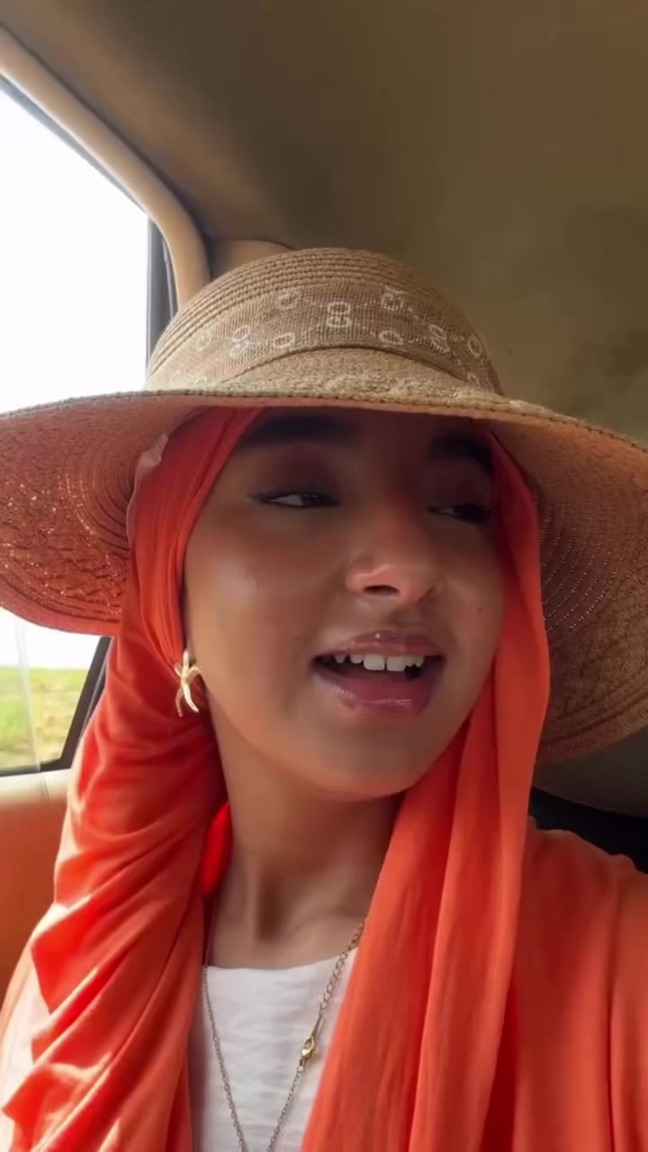 @Aya izelgue آية إزيلگ