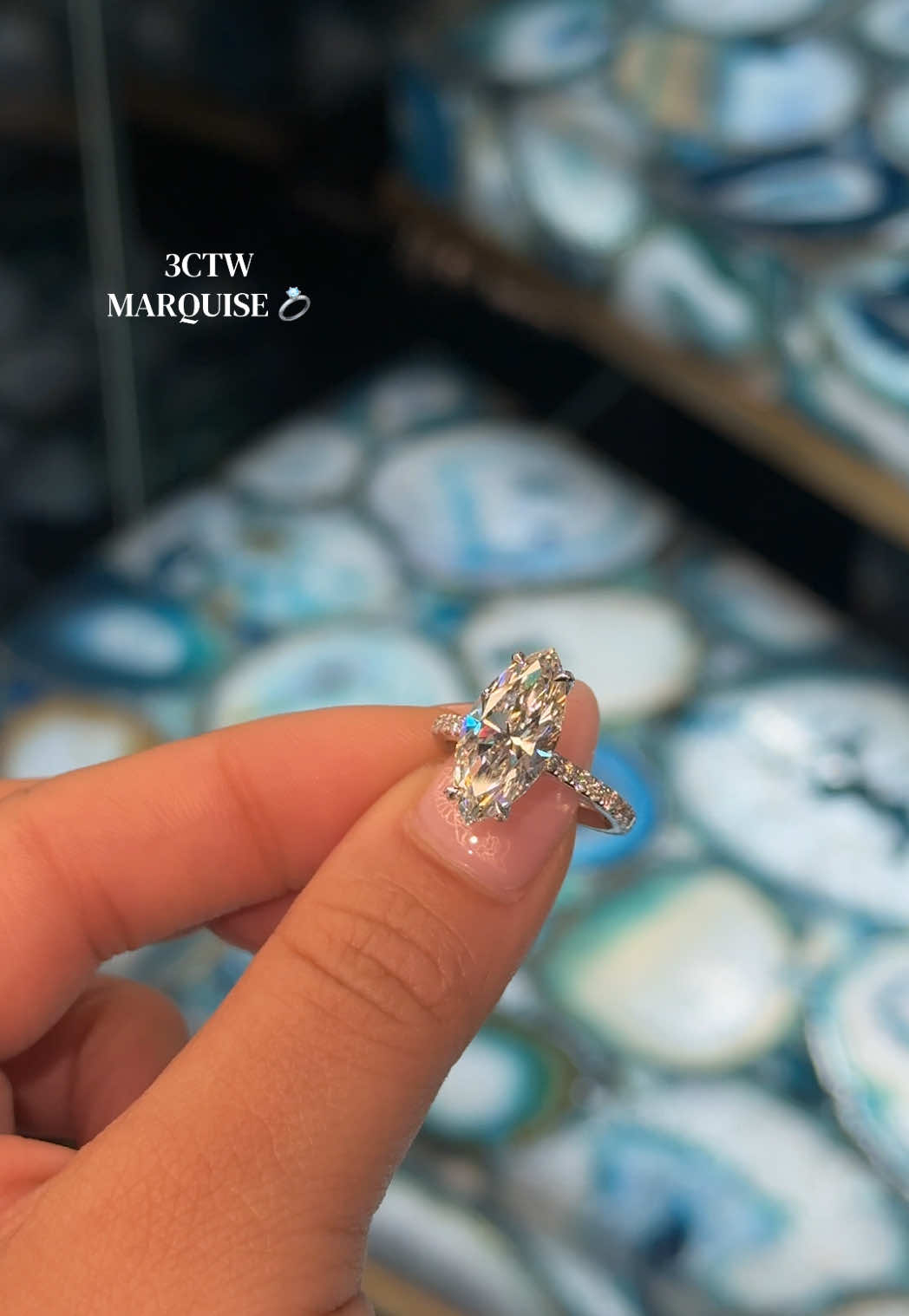 @Victoria Pristine💎
