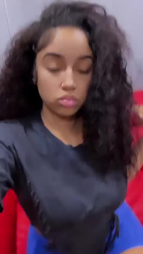 @Da_Barbiez