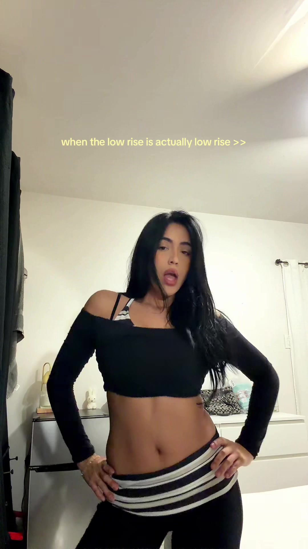 @ninelvilla