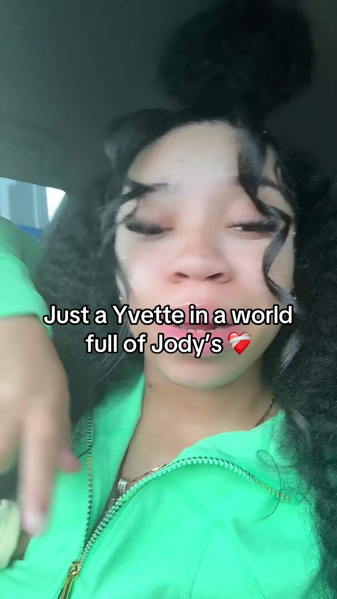 @itsAshuntii