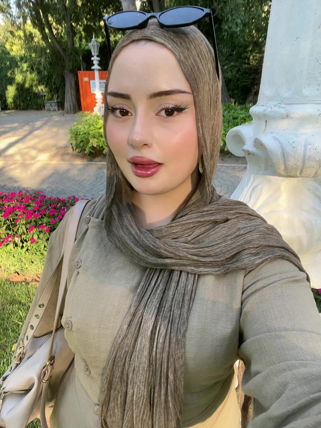 @nisaa