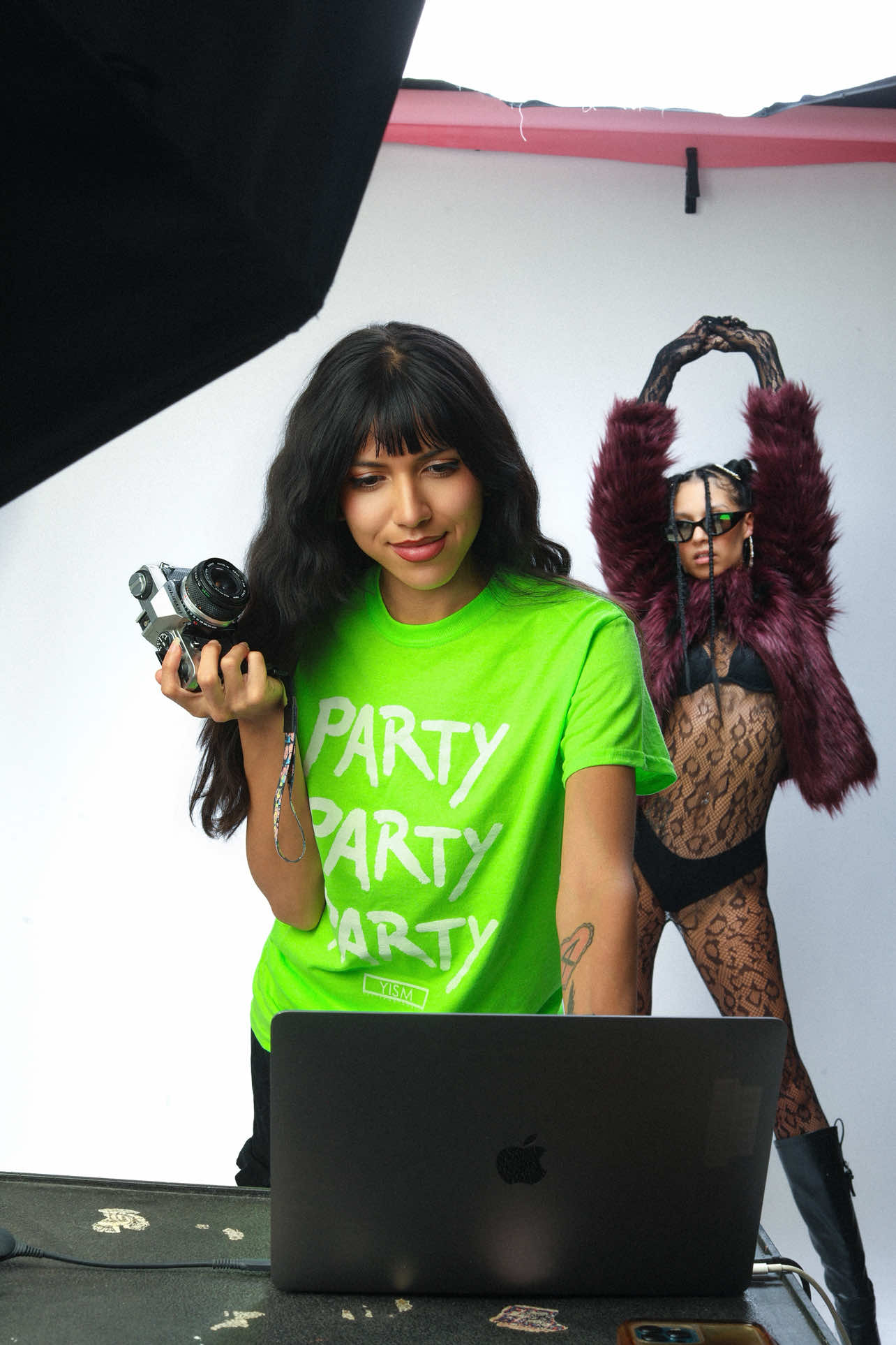 @Yes I shoot models