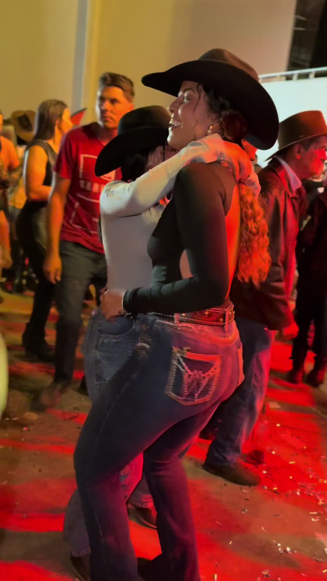 @Vitória_guedes01