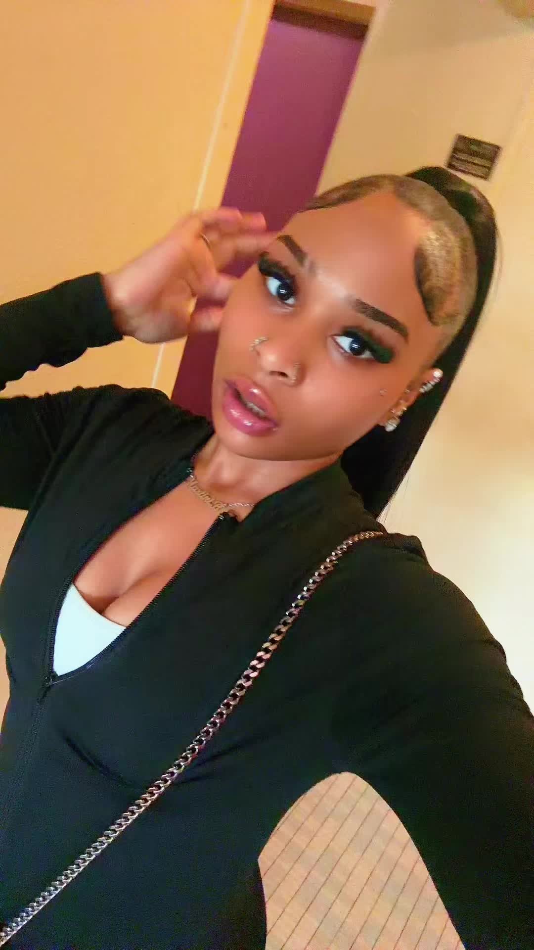 @martini._b