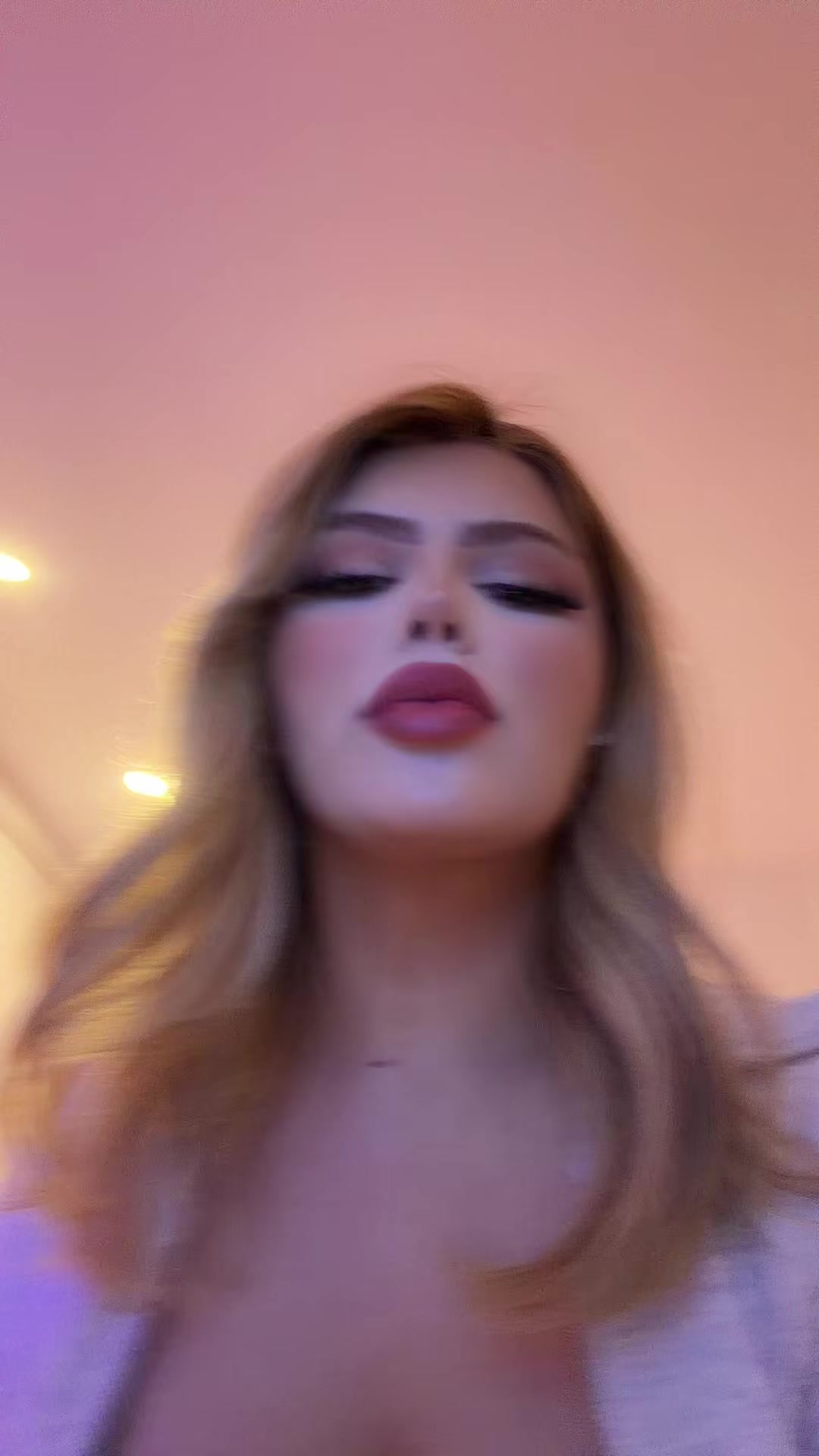 @arounddddtheworld