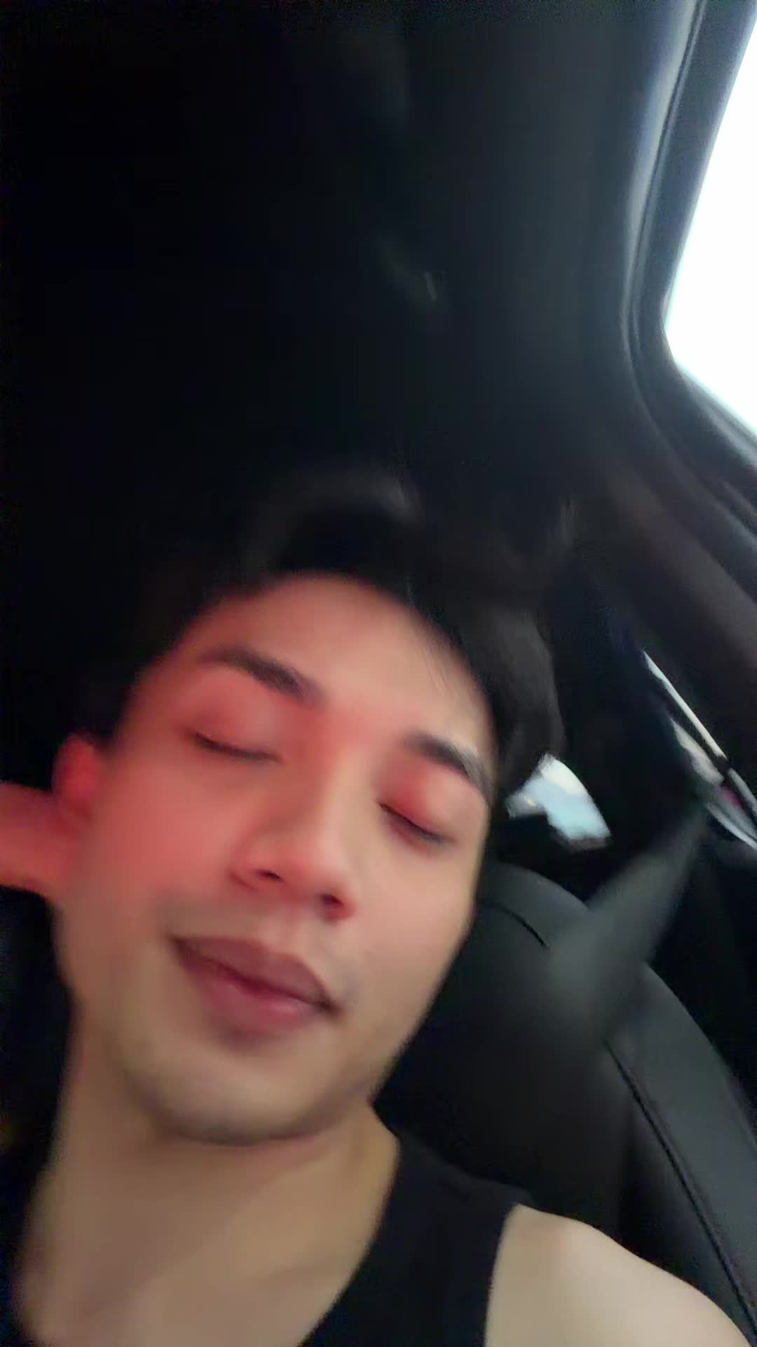 @👽 NotYourMan 🛸
