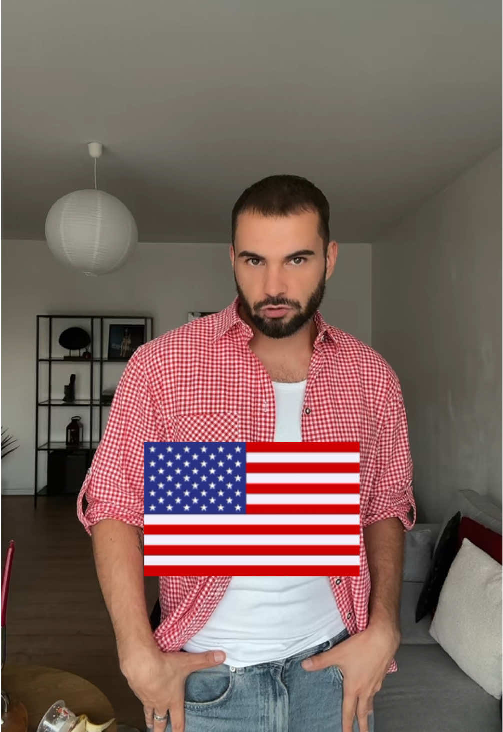 @Esteban Muñoz