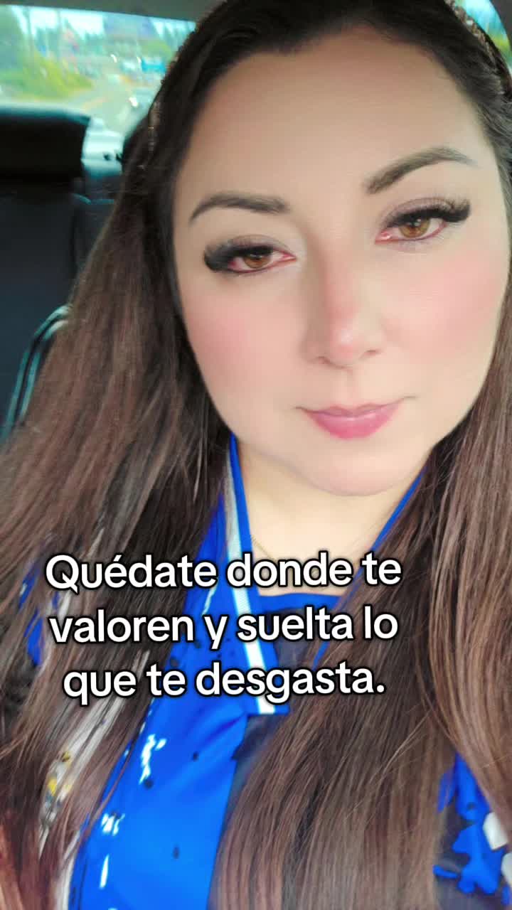 @LORENA🇸🇻503⛰️
