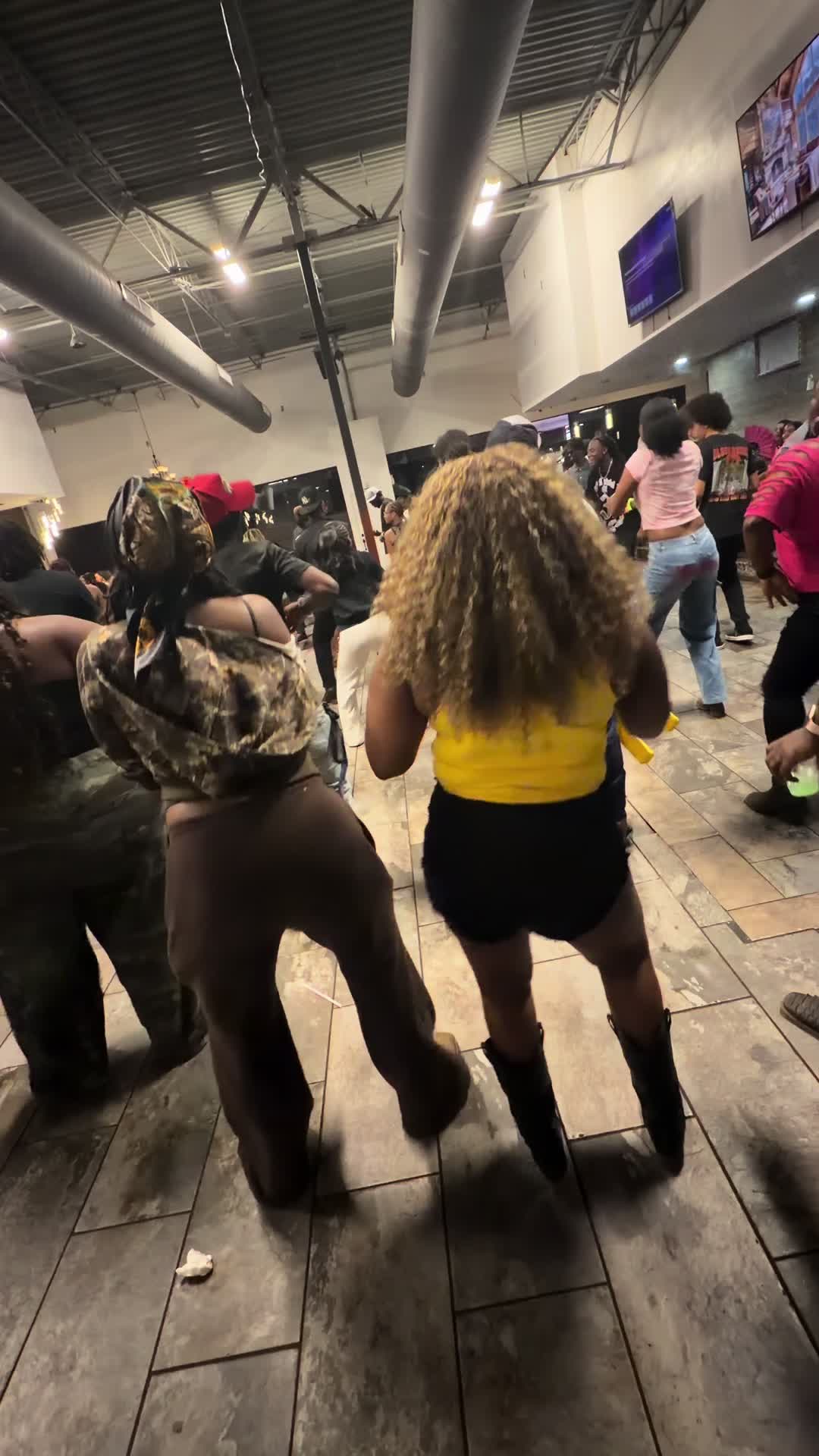 @z.smooth__