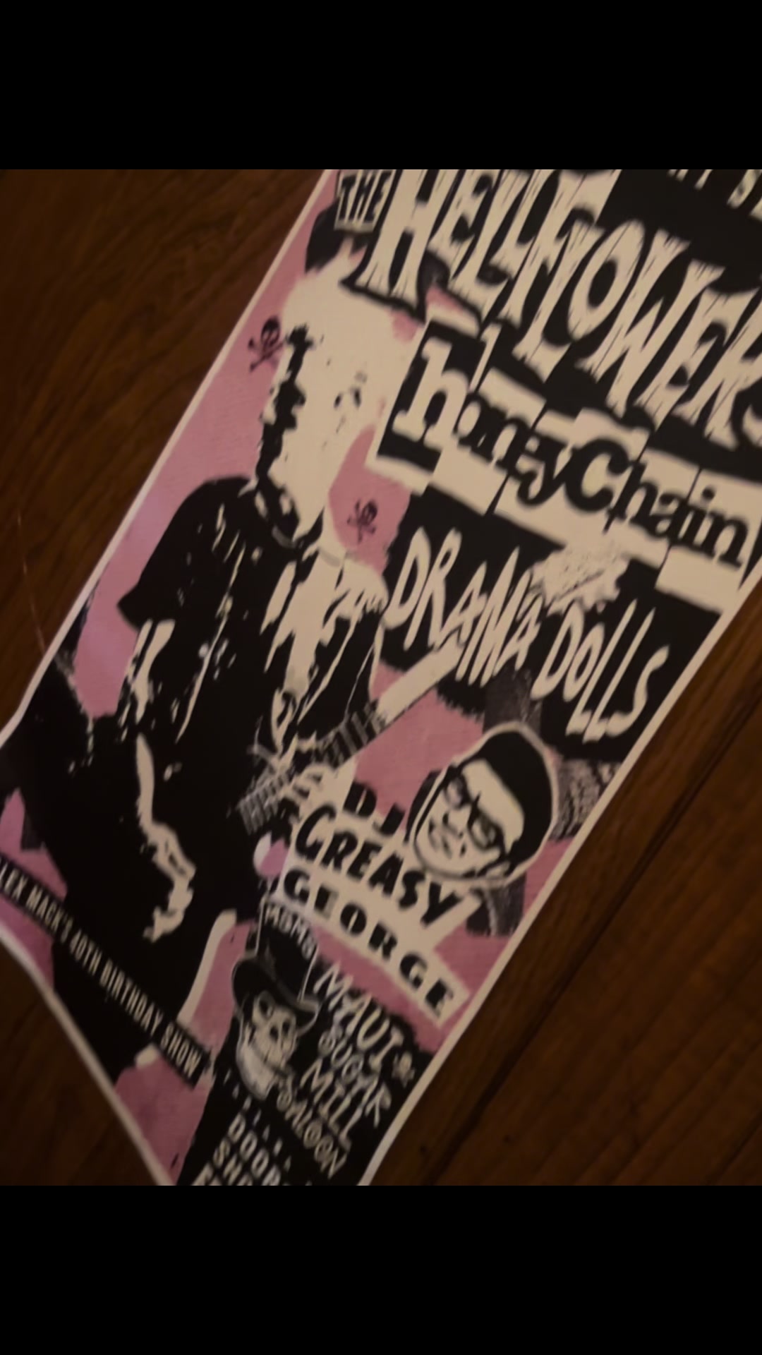 @TheHellflowers
