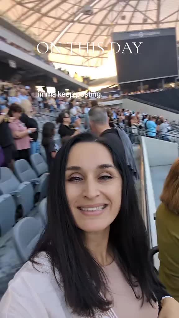 @Vanessa Marie Cortez