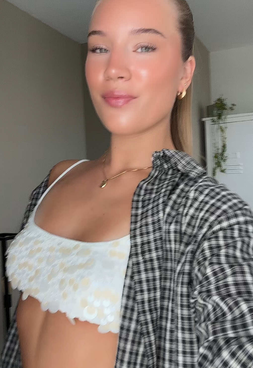 @Evoradevrind