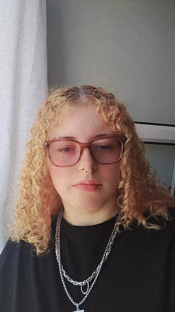 @Leann21_68🏳️🌈♀️👭