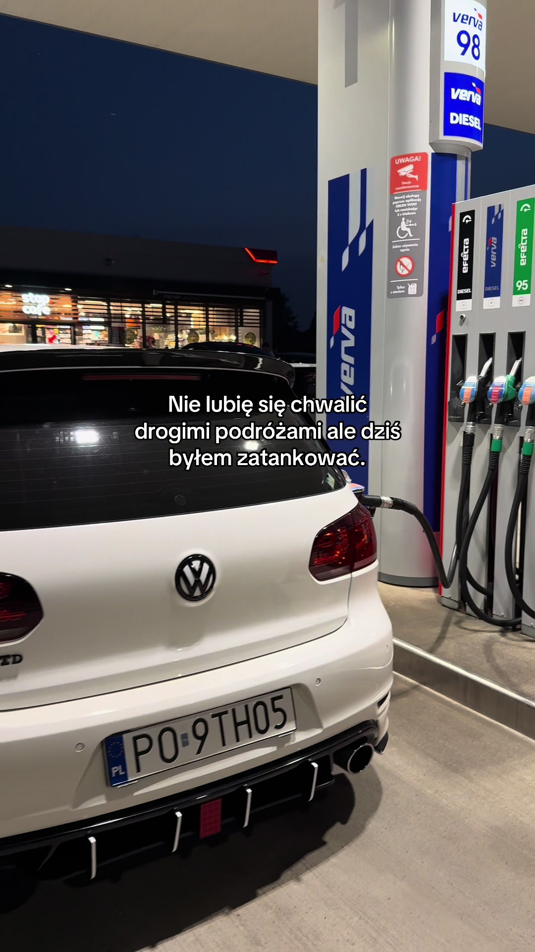 @Kondziu_gtded35